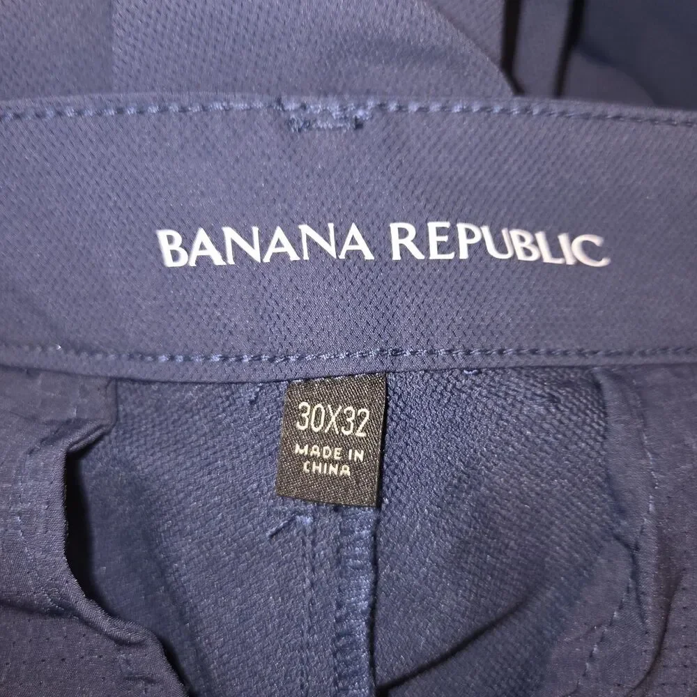 Banana Republic Mens Core Temp Slim Fit Pants Navy Blue 30x32 Performance Chino